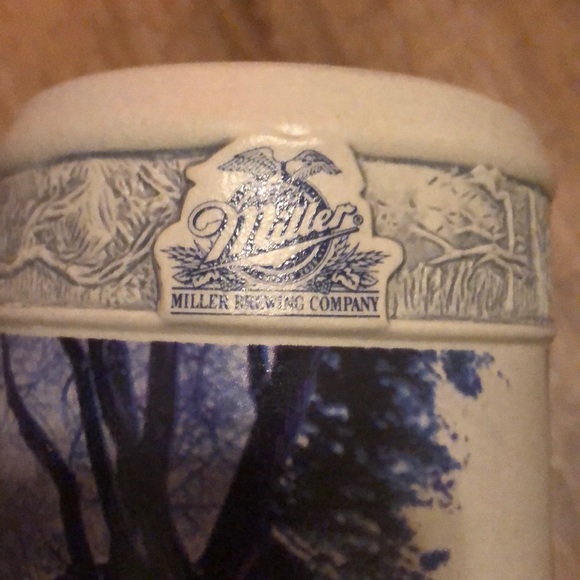 Miller Brewing Co 2000 Holiday Stein - Picture 3 of 7